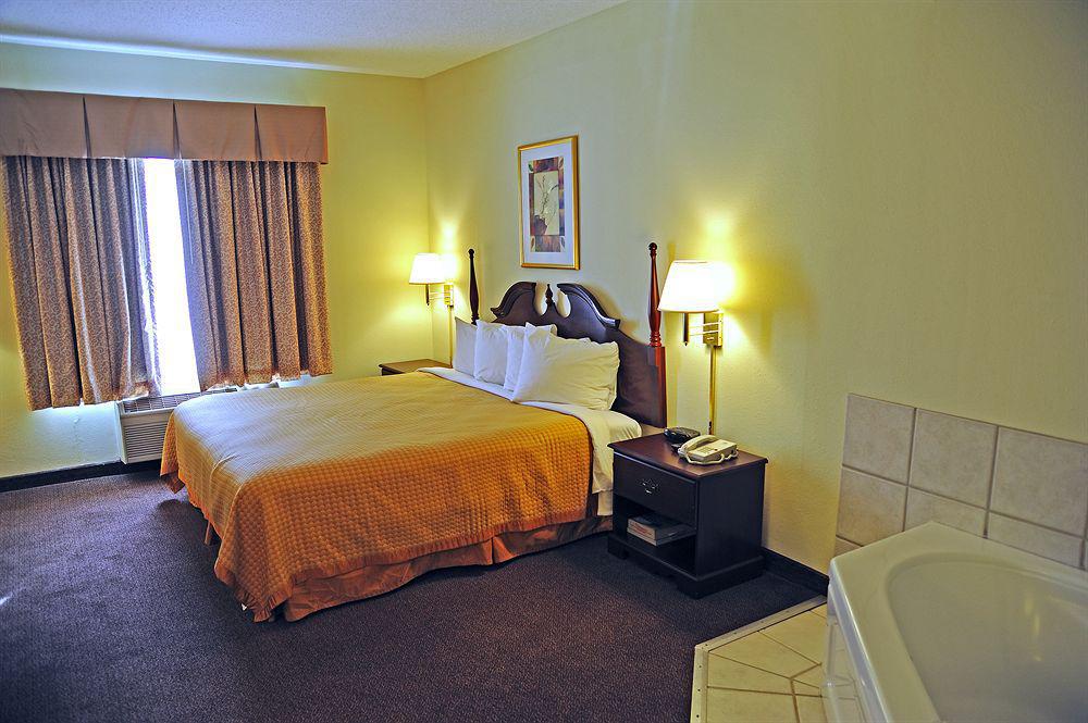 Best Western Carowinds Fort Mill Room photo